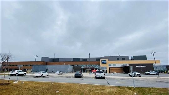 Meurtre à l'Hôpital d'Hawkesbury en 2021: le procès débutera en 2024